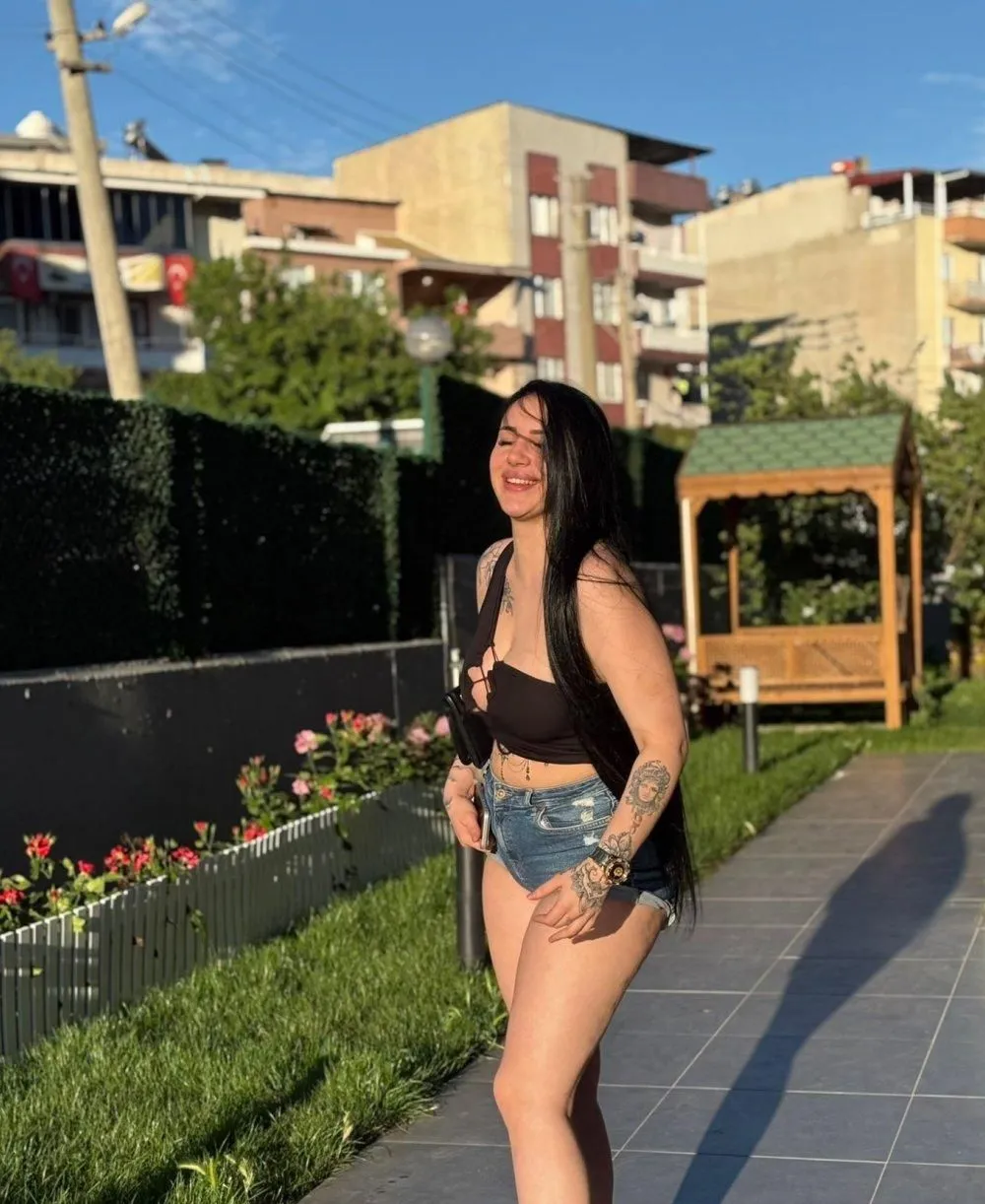 Milana photo 2