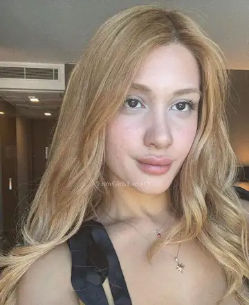 Polina preview